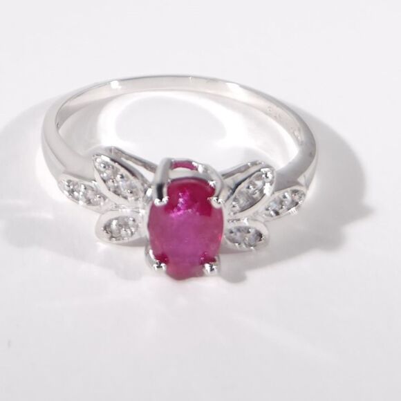 Niassa Ruby 1.1 Carats and White Zircon Ring Size 9 - Picture 2 of 10